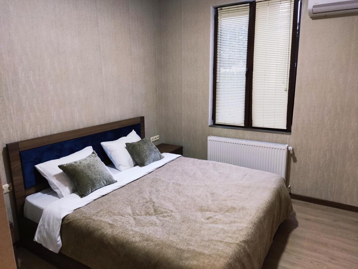 Guest House Spartak Tbilisi Buitenkant foto
