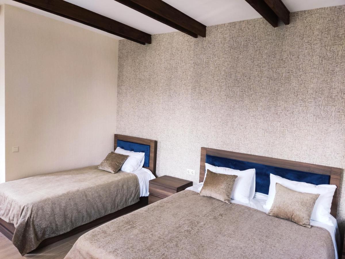 Guest House Spartak Tbilisi Buitenkant foto