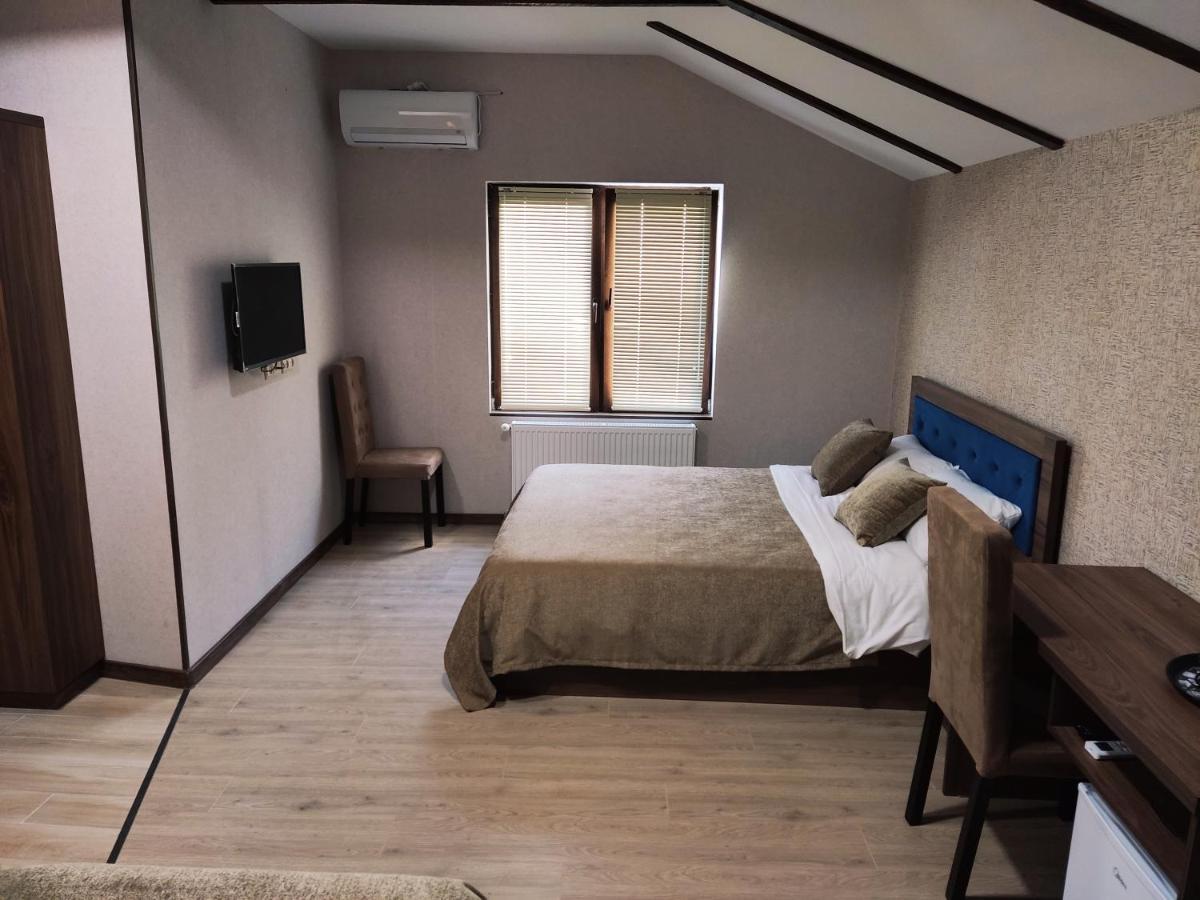 Guest House Spartak Tbilisi Buitenkant foto