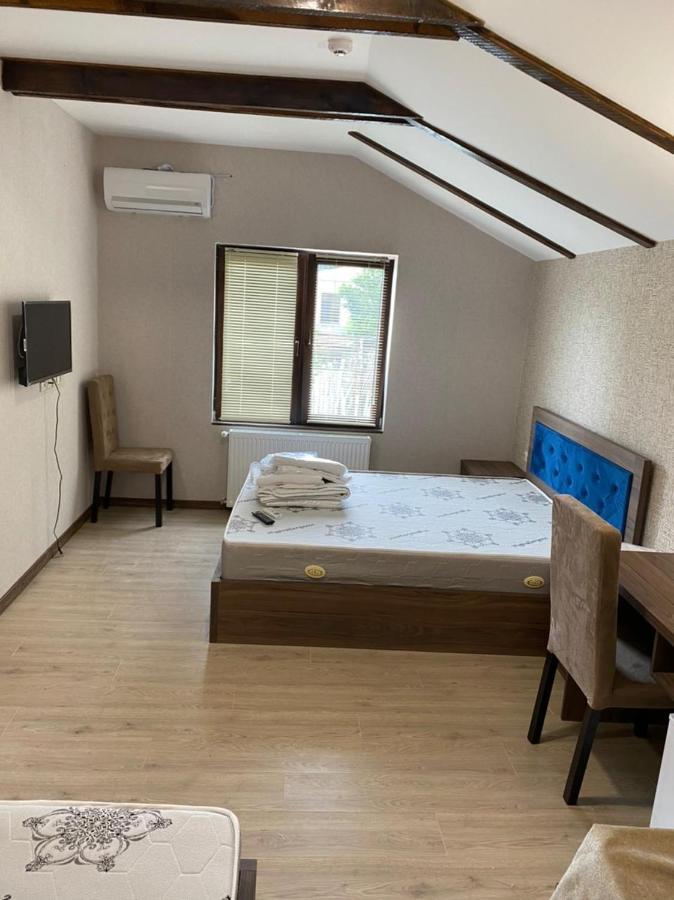Guest House Spartak Tbilisi Buitenkant foto