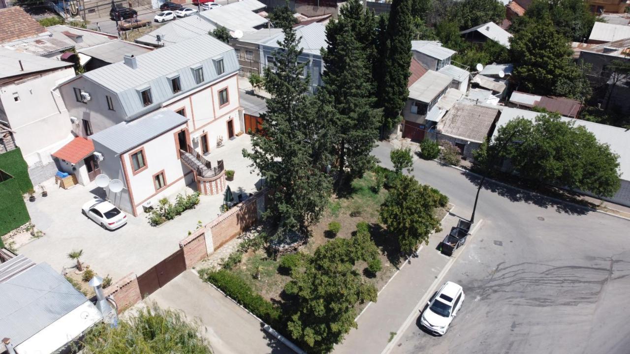 Guest House Spartak Tbilisi Buitenkant foto
