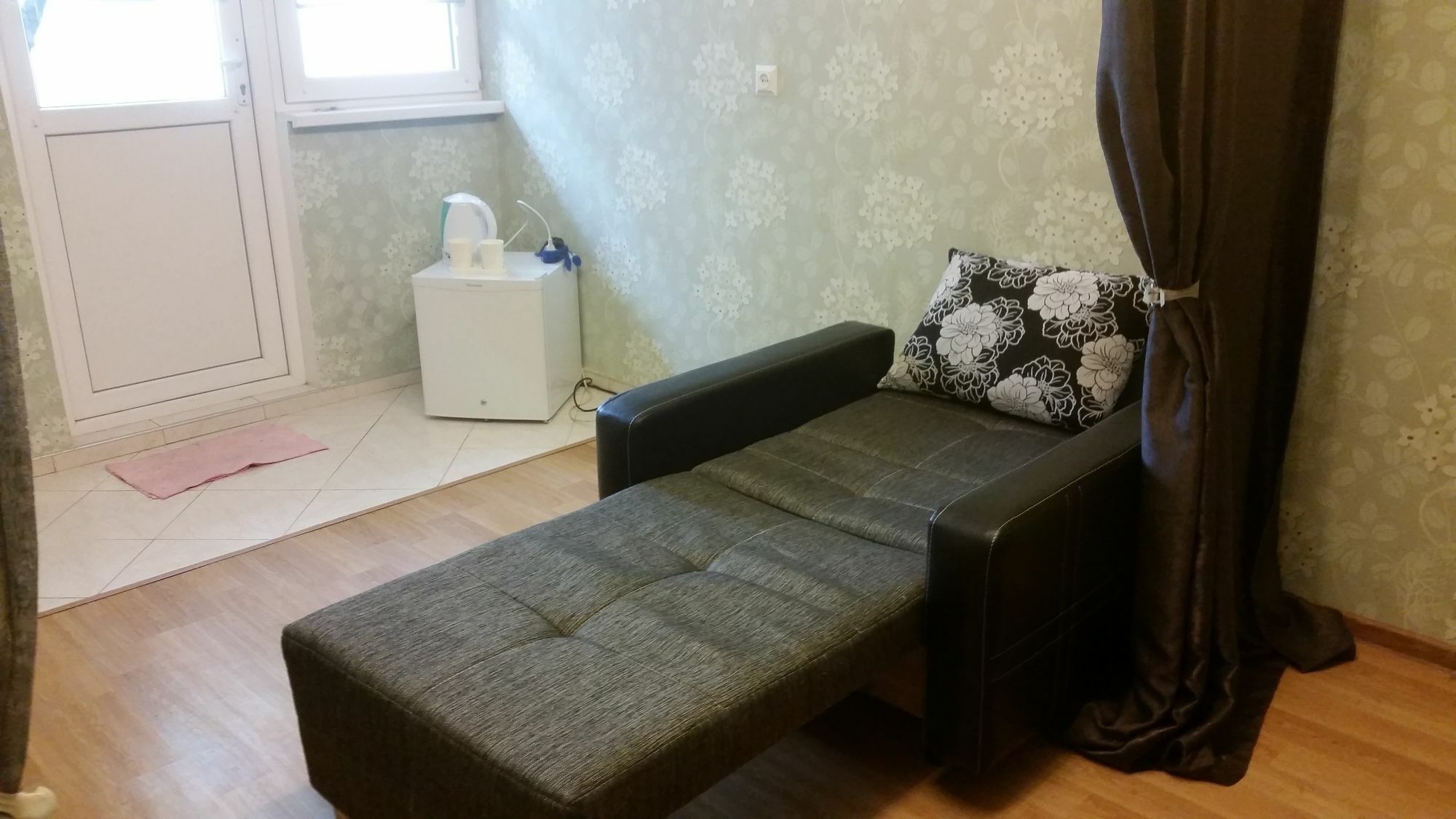 Guest House Spartak Tbilisi Buitenkant foto